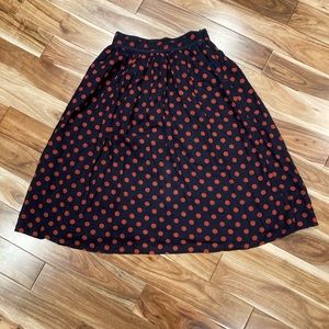 Tulip B swing skirt